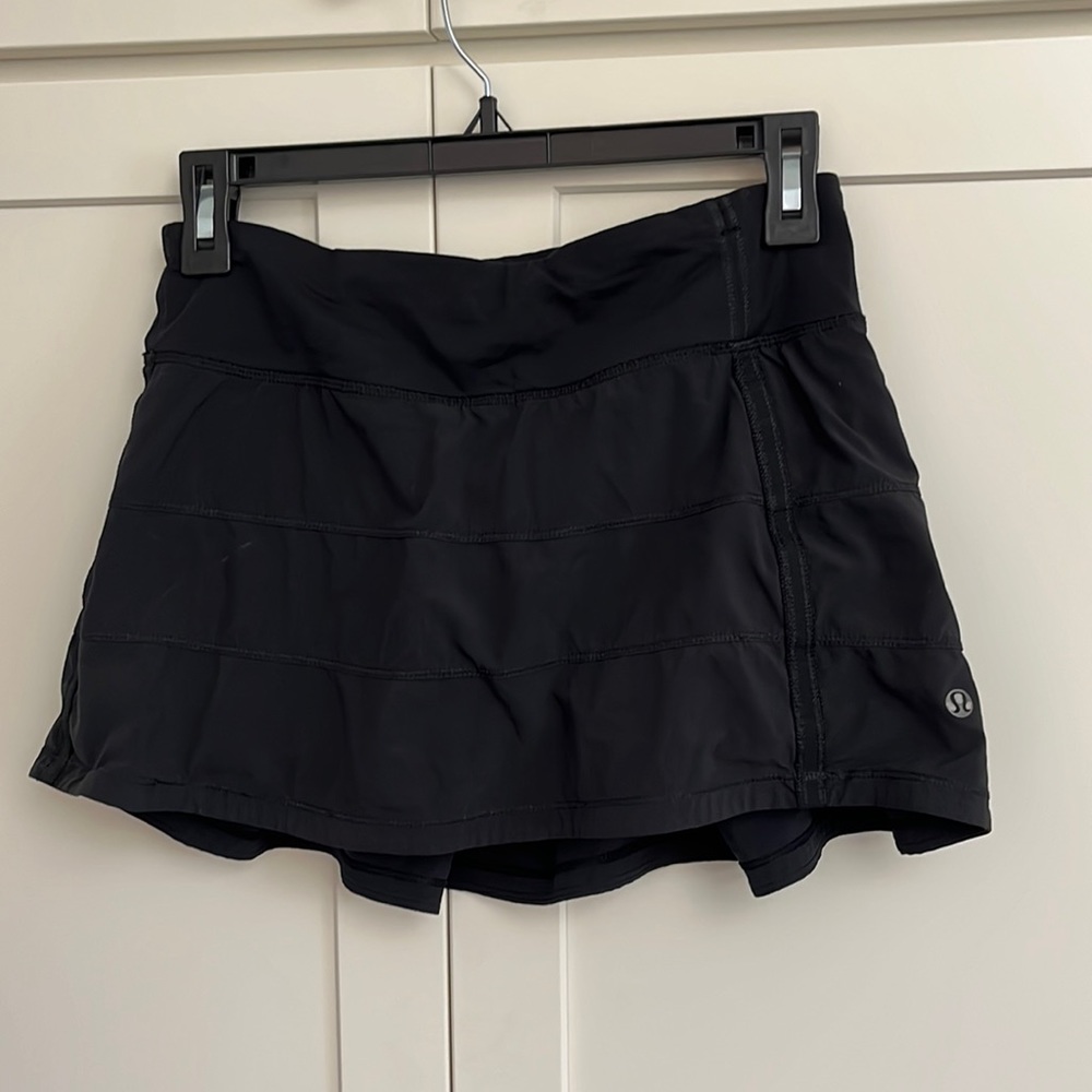 Black lululemon tennis skirt